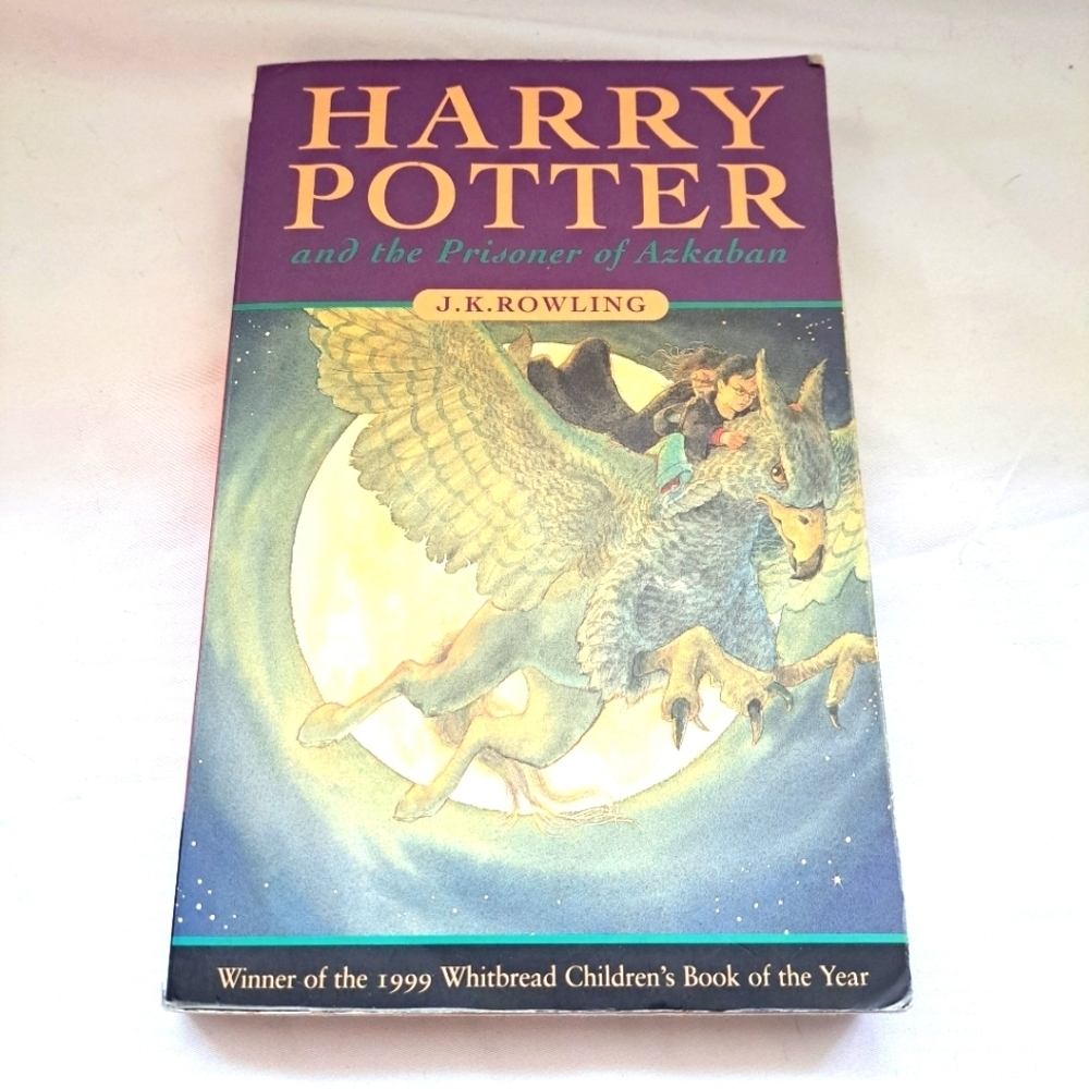 Harry Potter and the Prisoner of Azkaban J. K. Rowling Paper Back